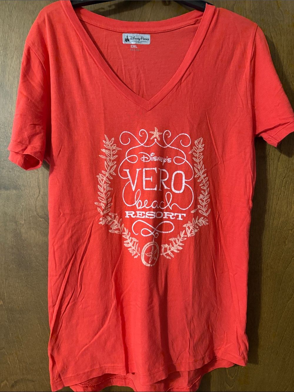 Disney V-Neck Vero Beach Resort Tee